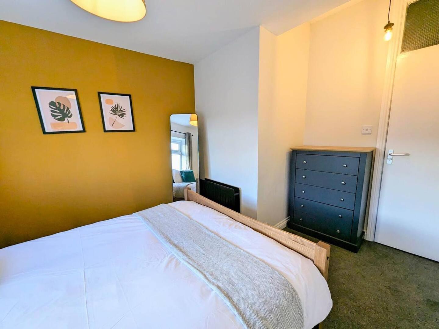 Spacious And Homey 4 Bedroom House Bishop Auckland Dış mekan fotoğraf